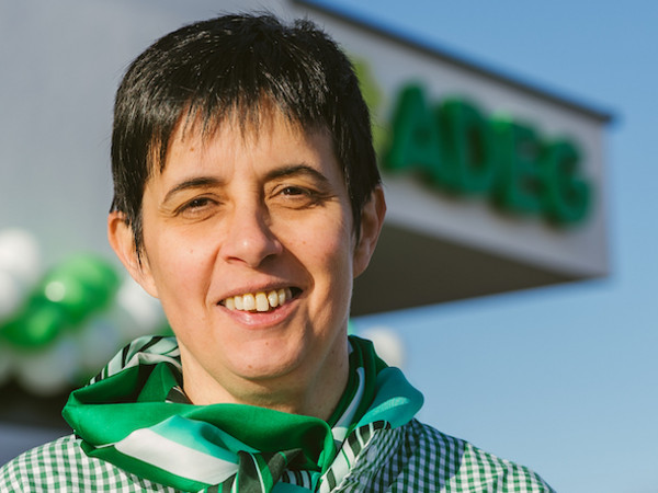 ADEG Kauffrau Silvia Hauser betreibt ihren lokalen Nahversorger bereits seit sieben Jahren.