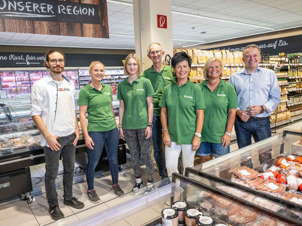 Das Team bei ADEG Riedl setzt auf persönliches Miteinander und gelebte Herzlichkeit.