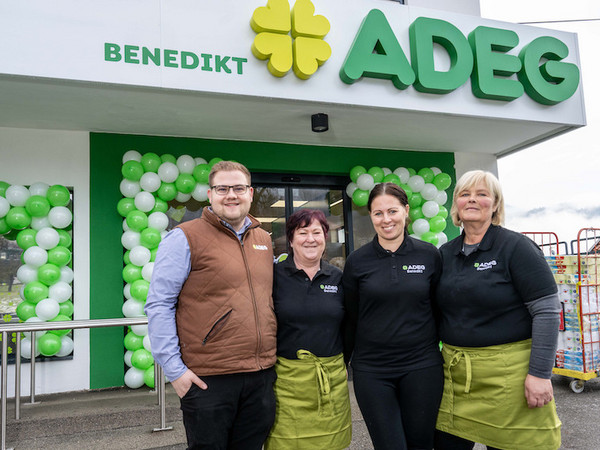 Auf sein engagiertes Team kann sich ADEG Kaufmann Stefan Benedikt immer verlassen