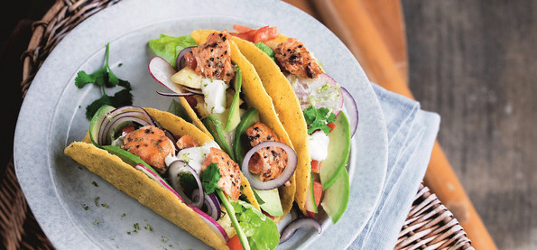 Tacos mit Lachs und Gemüse