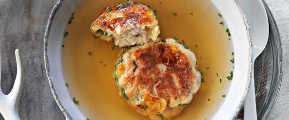 Kaspressknödel in Suppe